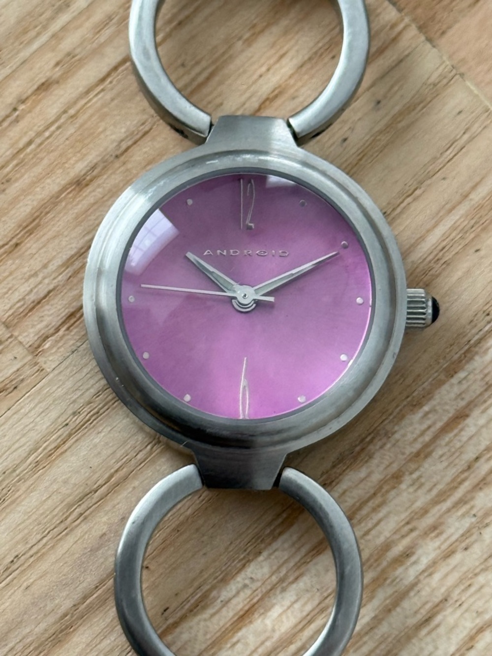 Android USA Rare Ladies Watch Purple Dial Stainless Bracelet New Battery
